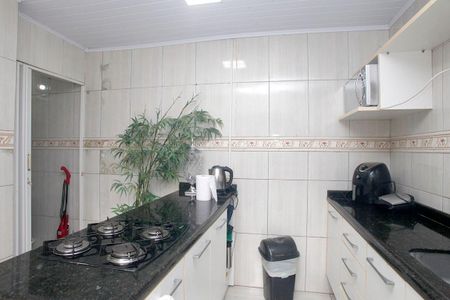 Apartamento para alugar com 60m², 2 quartos e sem vagaCozinha e Área de Serviço