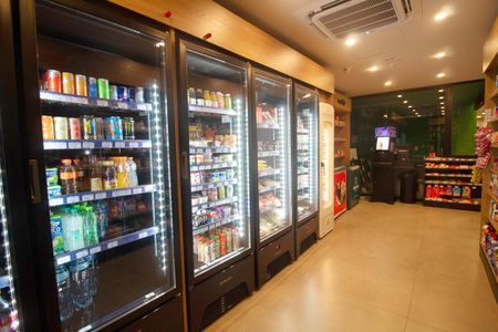 Apartamento à venda com 200m², 3 quartos e 2 vagas Apartamento à venda com 200m², 3 quartos e 2 vagasÁrea comum