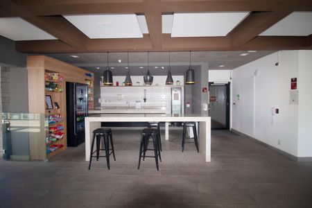 Apartamento à venda com 200m², 3 quartos e 2 vagas Apartamento à venda com 200m², 3 quartos e 2 vagasÁrea comum