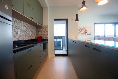 Apartamento à venda com 200m², 3 quartos e 2 vagas Apartamento à venda com 200m², 3 quartos e 2 vagasCozinha