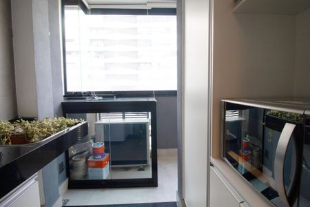 Apartamento à venda com 200m², 3 quartos e 2 vagas Apartamento à venda com 200m², 3 quartos e 2 vagasÁrea de Serviço