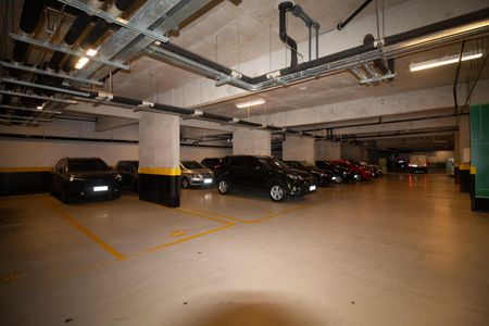 Apartamento à venda com 200m², 3 quartos e 2 vagas Apartamento à venda com 200m², 3 quartos e 2 vagasGaragem