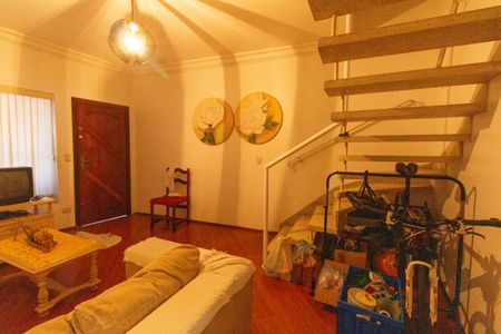 Casa à venda com 156m², 2 quartos e 1 vagaSala