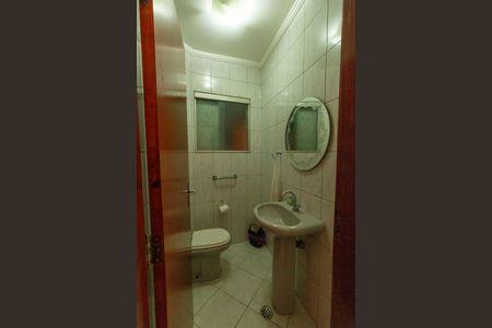 Casa à venda com 156m², 2 quartos e 1 vagaLavabo