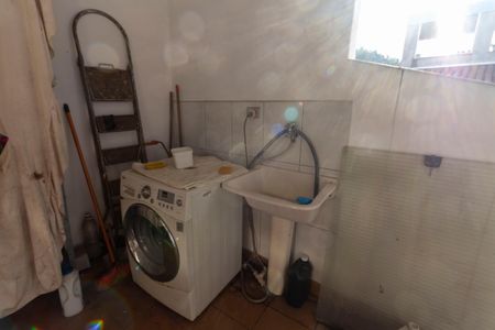 Casa à venda com 156m², 2 quartos e 1 vagaLavanderia