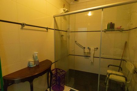 Casa à venda com 156m², 2 quartos e 1 vagaBanheiro Social