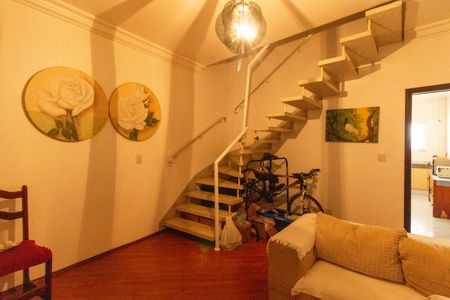 Casa à venda com 156m², 2 quartos e 1 vagaSala