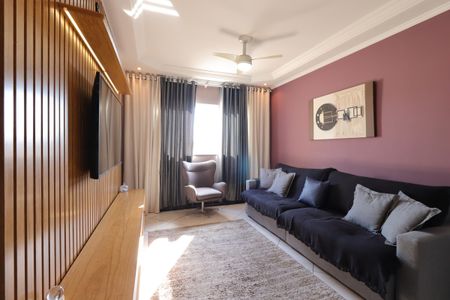 Sala de casa à venda com 3 quartos, 150m² em Vila Helena, Santo André