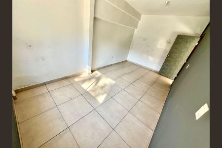 Casa à venda com 144m², 3 quartos e 10 vagas Casa à venda com 144m², 3 quartos e 10 vagasQuarto 2