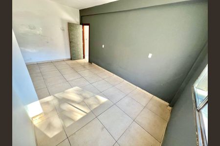 Casa à venda com 144m², 3 quartos e 10 vagas Casa à venda com 144m², 3 quartos e 10 vagasQuarto 2