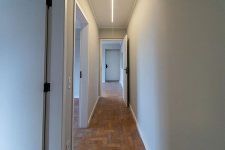Apartamento à venda com 67m², 2 quartos e sem vagaCorredor