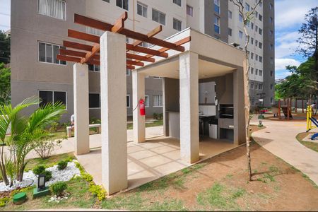 Apartamento para alugar com 43m², 2 quartos e sem vaga Apartamento para alugar com 43m², 2 quartos e sem vagaÁrea comum - Churrasqueira