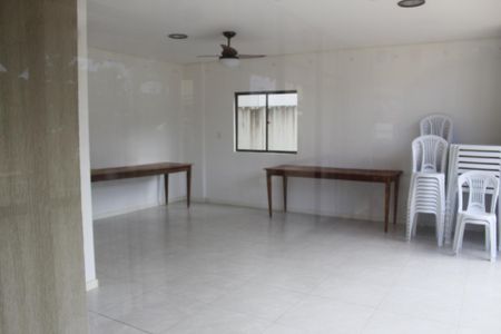 Apartamento para alugar com 93m², 3 quartos e 1 vagaÁrea comum - Salão de festas