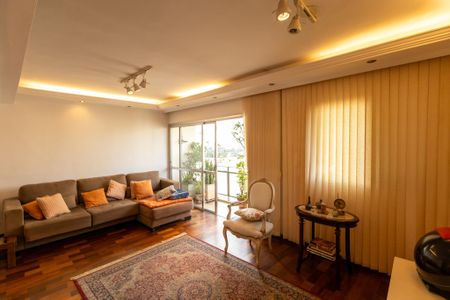 Apartamento para alugar com 119m², 2 quartos e 2 vagasSala