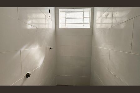 Casa para alugar com 208m², 3 quartos e 2 vagas Casa para alugar com 208m², 3 quartos e 2 vagasBanheiro de Serviço