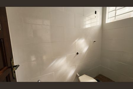 Casa para alugar com 208m², 3 quartos e 2 vagas Casa para alugar com 208m², 3 quartos e 2 vagasBanheiro de Serviço
