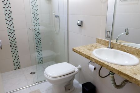 Casa à venda com 179m², 3 quartos e 4 vagasBanheiro da Suíte 1
