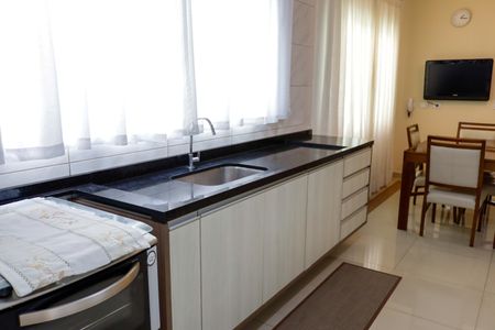 Casa à venda com 179m², 3 quartos e 4 vagasCozinha