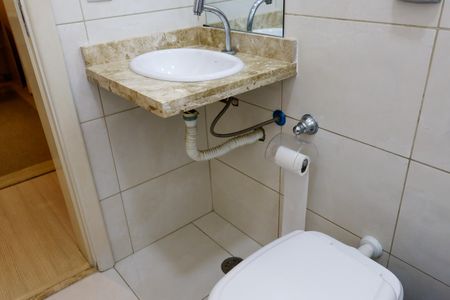 Casa à venda com 179m², 3 quartos e 4 vagasBanheiro da Suíte 2