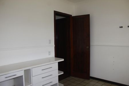 Casa de condomínio para alugar com 390m², 4 quartos e 4 vagasQuarto 2