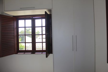 Casa de condomínio para alugar com 390m², 4 quartos e 4 vagasQuarto 2