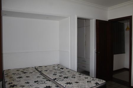 Casa de condomínio para alugar com 390m², 4 quartos e 4 vagasSuíte 1