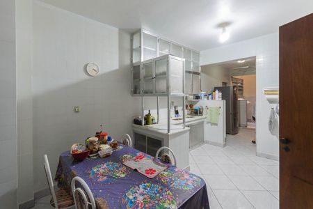 Apartamento à venda com 120m², 4 quartos e 1 vagaCozinha