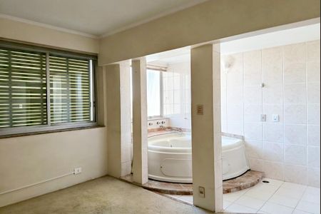 Apartamento à venda com 338m², 4 quartos e 3 vagasSuíte 1