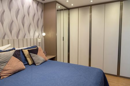 Apartamento à venda com 72m², 2 quartos e 2 vagasSuíte 2