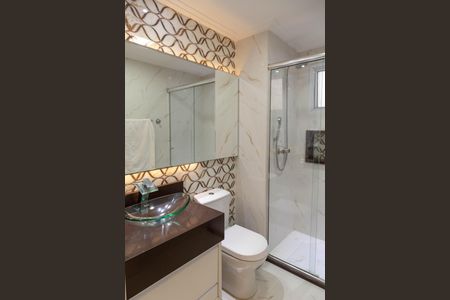 Apartamento à venda com 72m², 2 quartos e 2 vagasBanheiro da Suíte 2