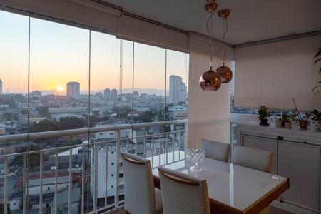 Apartamento à venda com 72m², 2 quartos e 2 vagasVaranda da Sala