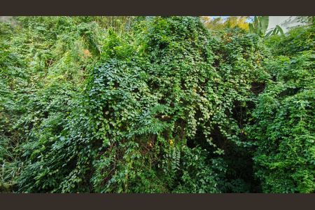 Apartamento à venda com 150m², 3 quartos e 1 vaga Apartamento à venda com 150m², 3 quartos e 1 vagaVista do Quarto 2