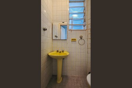 Apartamento à venda com 150m², 3 quartos e 1 vaga Apartamento à venda com 150m², 3 quartos e 1 vagaBanheiro Social 2