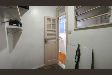 Apartamento à venda com 150m², 3 quartos e 1 vaga Apartamento à venda com 150m², 3 quartos e 1 vagaQuarto de Serviço