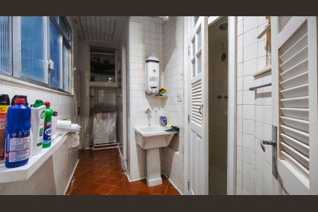 Apartamento à venda com 150m², 3 quartos e 1 vaga Apartamento à venda com 150m², 3 quartos e 1 vagaÁrea de Serviço