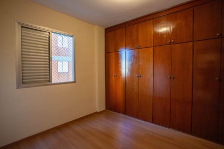 Apartamento à venda com 62m², 2 quartos e 1 vagaQuarto 2