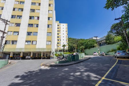 Apartamento à venda com 80m², 3 quartos e 1 vagaÁrea comum