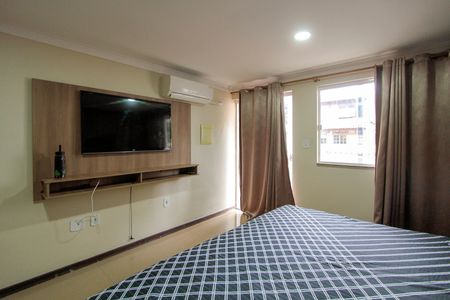 Casa de condomínio à venda com 300m², 4 quartos e 4 vagas Casa de condomínio à venda com 300m², 4 quartos e 4 vagasQuarto suíte 2