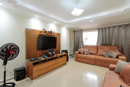 Casa de condomínio à venda com 300m², 4 quartos e 4 vagas Casa de condomínio à venda com 300m², 4 quartos e 4 vagasSala