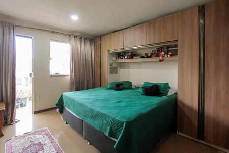 Casa de condomínio à venda com 300m², 4 quartos e 4 vagas Casa de condomínio à venda com 300m², 4 quartos e 4 vagasQuarto suíte 3