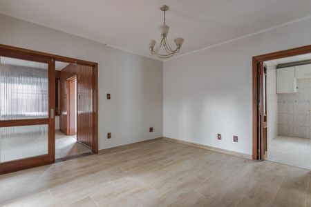 Casa à venda com 194m², 3 quartos e 2 vagas Casa à venda com 194m², 3 quartos e 2 vagasSala