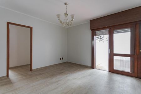 Casa à venda com 194m², 3 quartos e 2 vagas Casa à venda com 194m², 3 quartos e 2 vagasSala