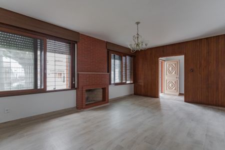 Casa à venda com 194m², 3 quartos e 2 vagas Casa à venda com 194m², 3 quartos e 2 vagasSala