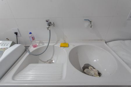 Casa à venda com 360m², 4 quartos e 3 vagas Casa à venda com 360m², 4 quartos e 3 vagasÁrea de Serviço