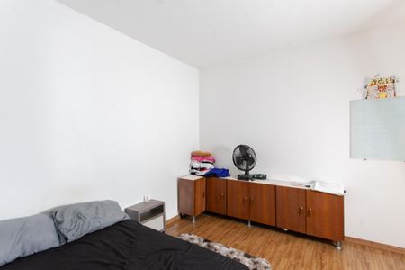 Casa à venda com 360m², 4 quartos e 3 vagas Casa à venda com 360m², 4 quartos e 3 vagasQuarto 1