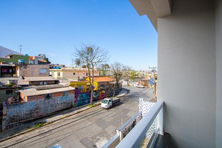 Casa à venda com 114m², 2 quartos e 3 vagasVaranda do quarto 1