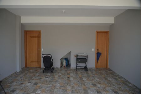 Casa à venda com 114m², 2 quartos e 3 vagasGaragem