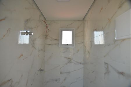 Casa à venda com 114m², 2 quartos e 3 vagasBanheiro de serviço