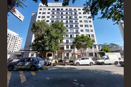 Apartamento para alugar com 34m², 2 quartos e sem vaga Apartamento para alugar com 34m², 2 quartos e sem vagaFachada