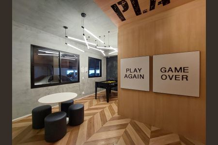 Apartamento para alugar com 34m², 2 quartos e sem vaga Apartamento para alugar com 34m², 2 quartos e sem vagaÁrea comum - Salão de Jogos